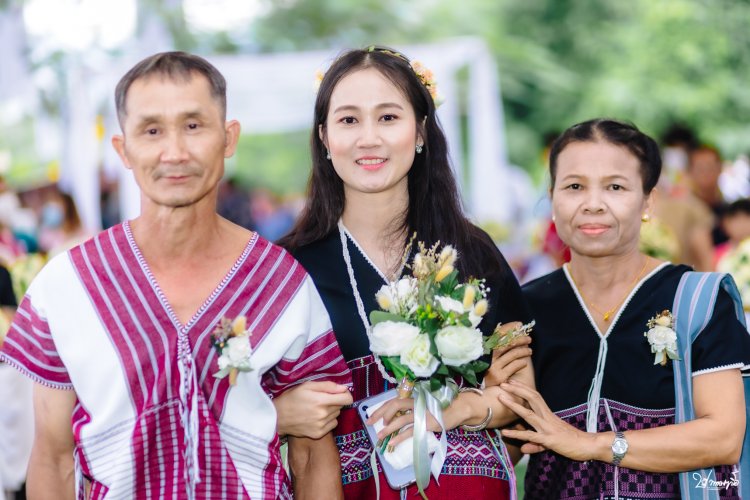 ปากาญอสตูดิโอ ช่างภาพแม่ระมาด ถ่ายรูปแม่ระมาด ช่างถ่ายรูปแม่ระมาด รูปแม่สอด ช่างถ่ายภาพแม่ระมาด ช่างถ่ายวีดีโอแม่ระมาด ช่างวีดีโอแม่ระมาด งานแต่งงาน พรีเวดดิ้ง อีเว้นท์ วีดีโอ ช่างภาพกะเหรี่ยง