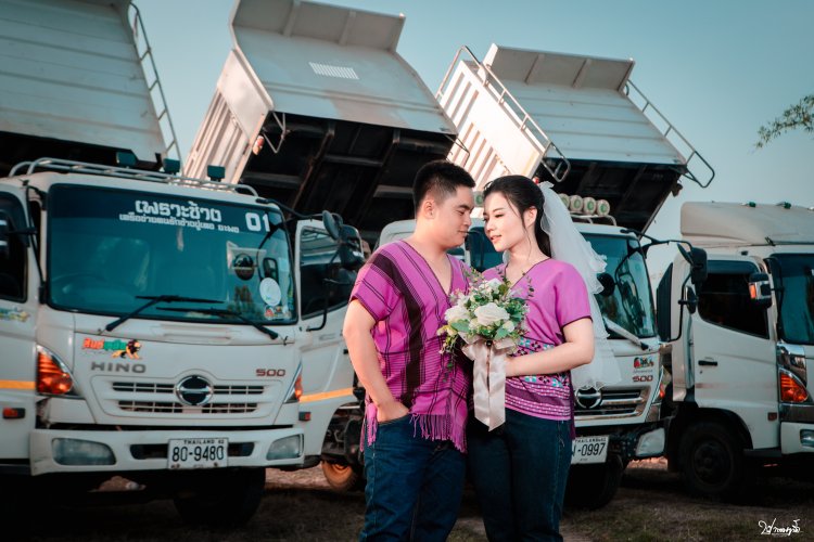 ปากาญอสตูดิโอ WEDDINGDAY MAESOT PAGAYOSTUDIO งานแต่ง แต่งงาน โบสถ์แม่สอด ช่างภาพตาก ช่างภาพแม่สอด ช่างภาพแม่ระมาด ช่างภาพพบพระ ช่างภาพท่าสองยาง วีดีโองานแต่ง ถ่ายวีดีโองานแต่ง ถ่ายวีดีโองานแต่งกะเหรี่ยง กะเหรี่ยงแต่งาน งานแต่งกะเหรี่ยง กะเหรี่ยงแม่สอด จังหวัดตาก ตากล้องจังหวัดตาก งานแต่ง แต่งงาน กะเหรี่ยงชายแดน งานมงคล ตรุษจีนปีนี้ ถ่ายโปรไฟล์ ถ่ายรูปแต่งงาน ถ่ายรูปงานแต่ง ถ่ายพรีเว็ดดิ้ง ถ่ายพรีเว็ดดิ้งแม่สอด ถ่ายพรีเว็ดดิ้งพบพระ ถ่ายพรีเว็ดดิ้งแม่ระมาด ถ่ายพรีเว็ดดิ้งท่าสองยาง prewedding บ้านเพราะช้าง