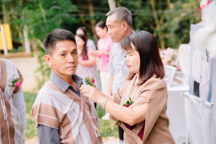 ถ่ายรูปแต่งงาน ถ่ายรูปแม่สอด ช่างภาพแม่สอด ช่างภาพแม่ระมาด ช่างภาพพบพระ ช่างภาพกะเหรี่ยง