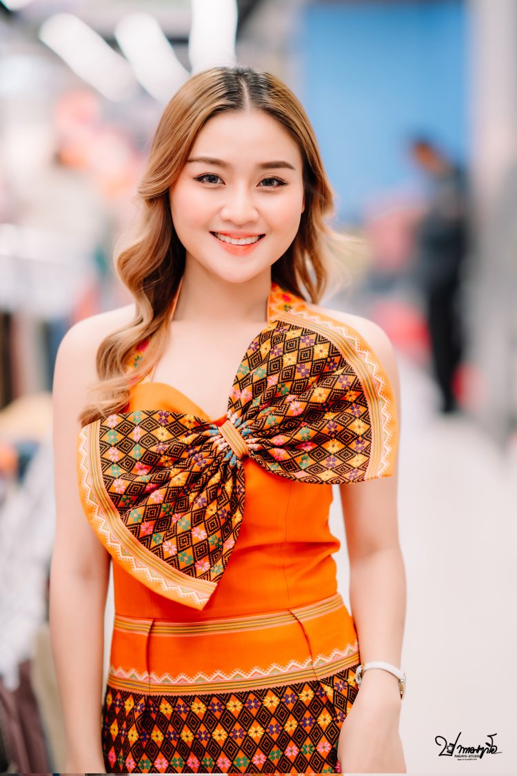 Nan Khing Thin Kyi  -  Kleepo Fashion Show 2023 โรบินสันแม่สอด สาวกะเหรี่ยง ชุดกะเหรี่ยง เสื้อกะเหรี่ยง แฟชั่นกะเหรี่ยง คนดัง ดารา