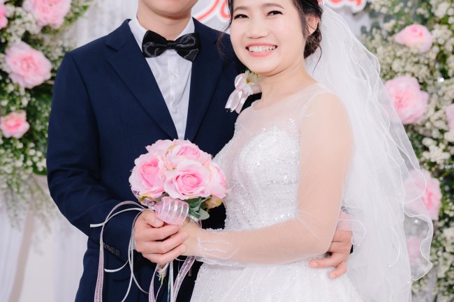 ถ่ายรูปแต่งงาน-ณ-โบสถ์โรงเรียนคริสเตียนแม่หละโกร