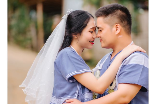 งานแต่ง K.Mint & K.Way | ถ่ายภาพคู่รักกะเหรี่ยง ท่าสองยาง