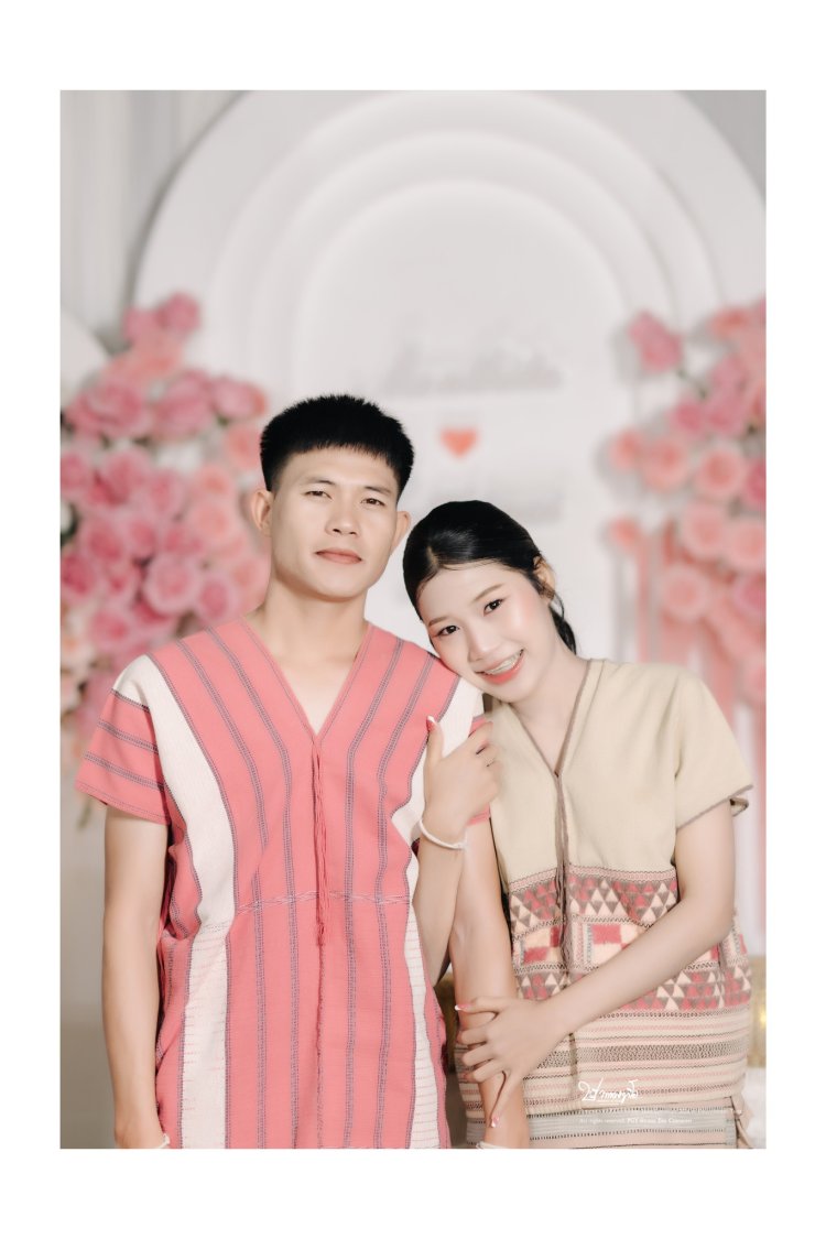 ภาพคู่งานแต่งกะเหรี่ยง พบพระ ช่างภาพกะเหรี่ยง